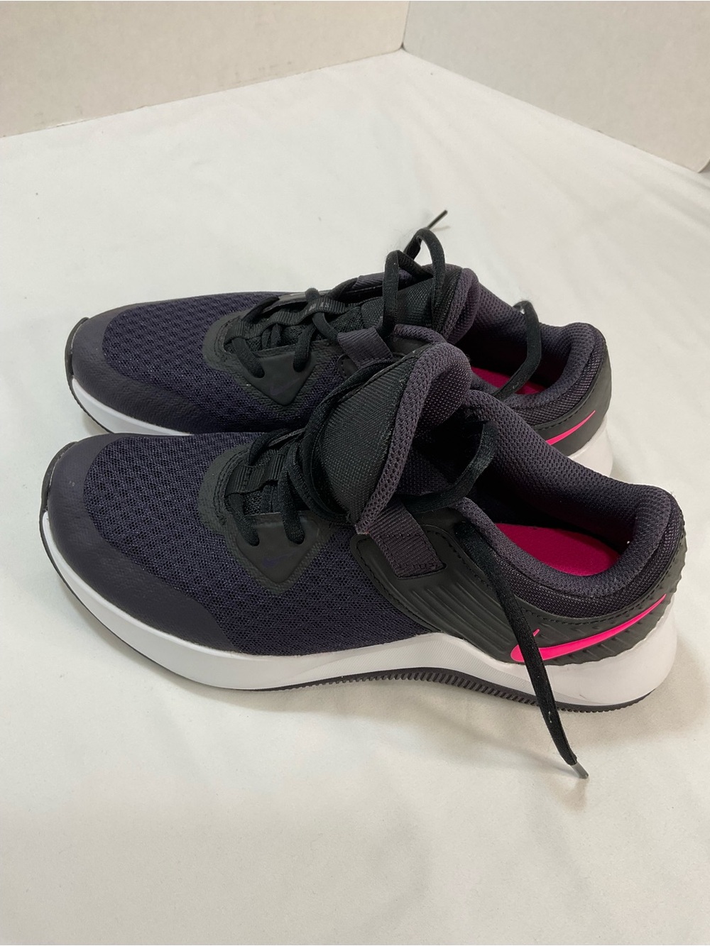 Nike Women's Black Running Shoes with Pink Accent